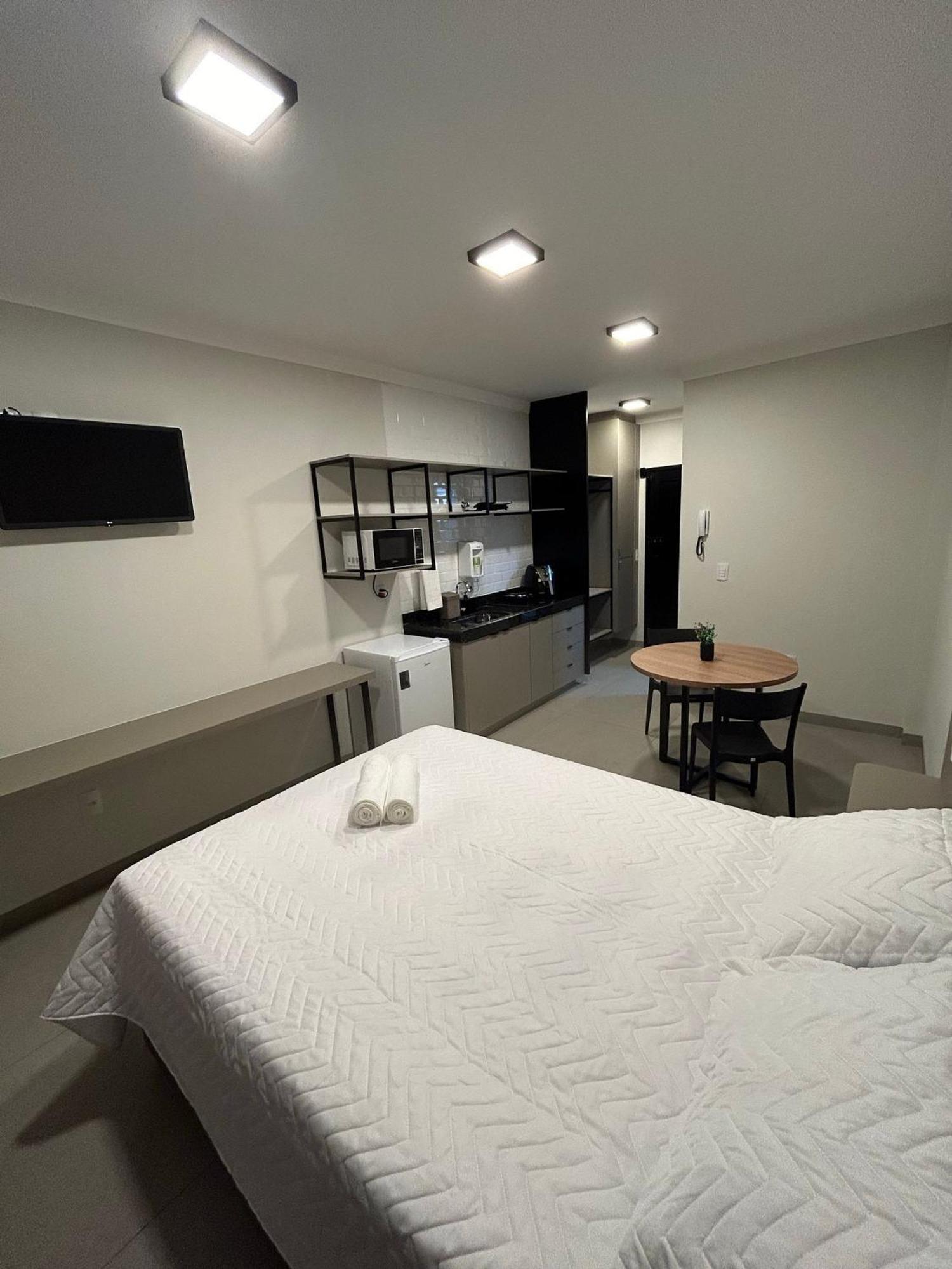 Apartment Predio San Paolo - Bairro Santa Monica Proximo A Ufu / Prefeitura / Center Shopping