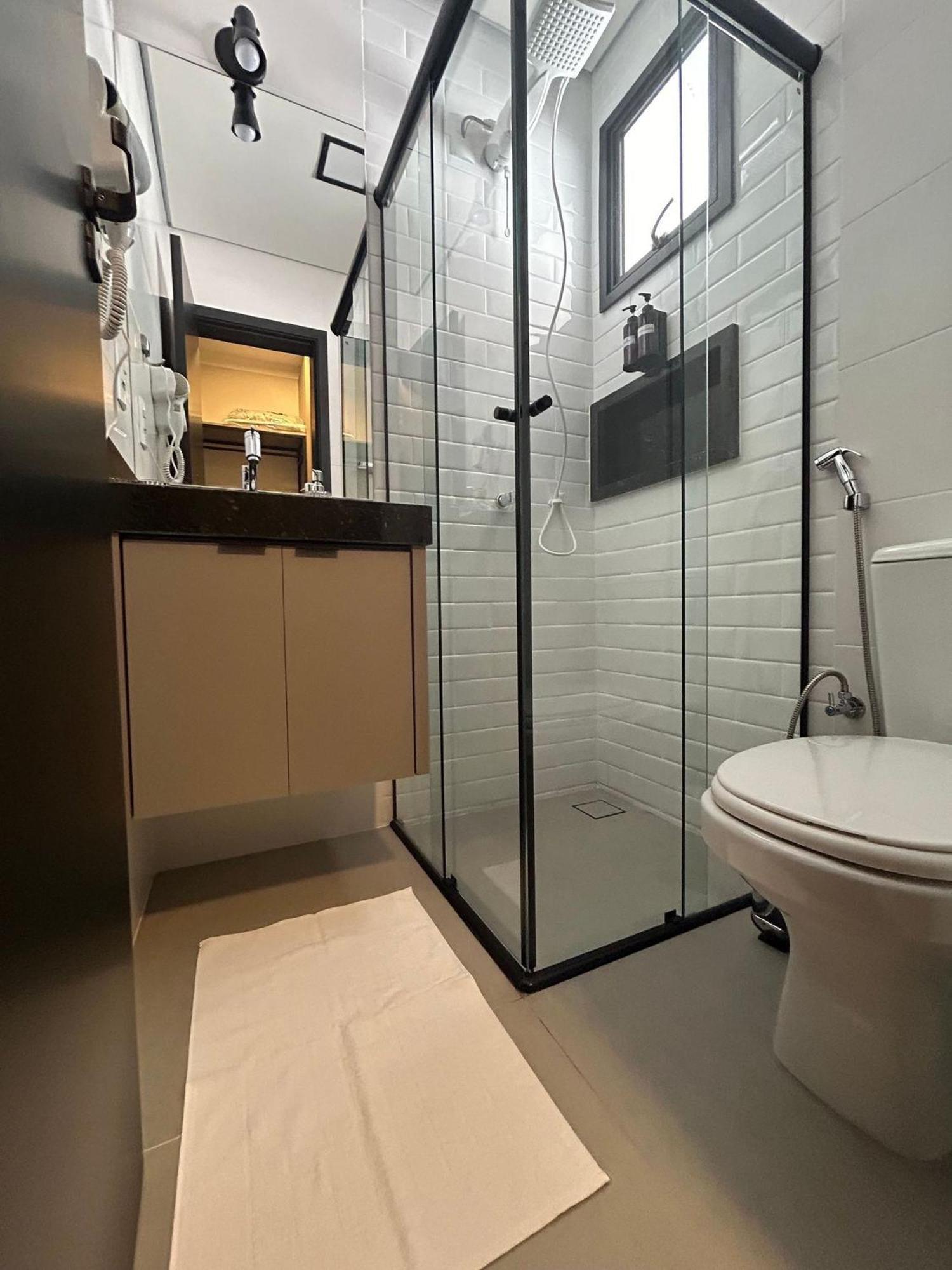 Predio San Paolo - Bairro Santa Monica Proximo A Ufu / Prefeitura / Center Shopping Apartment